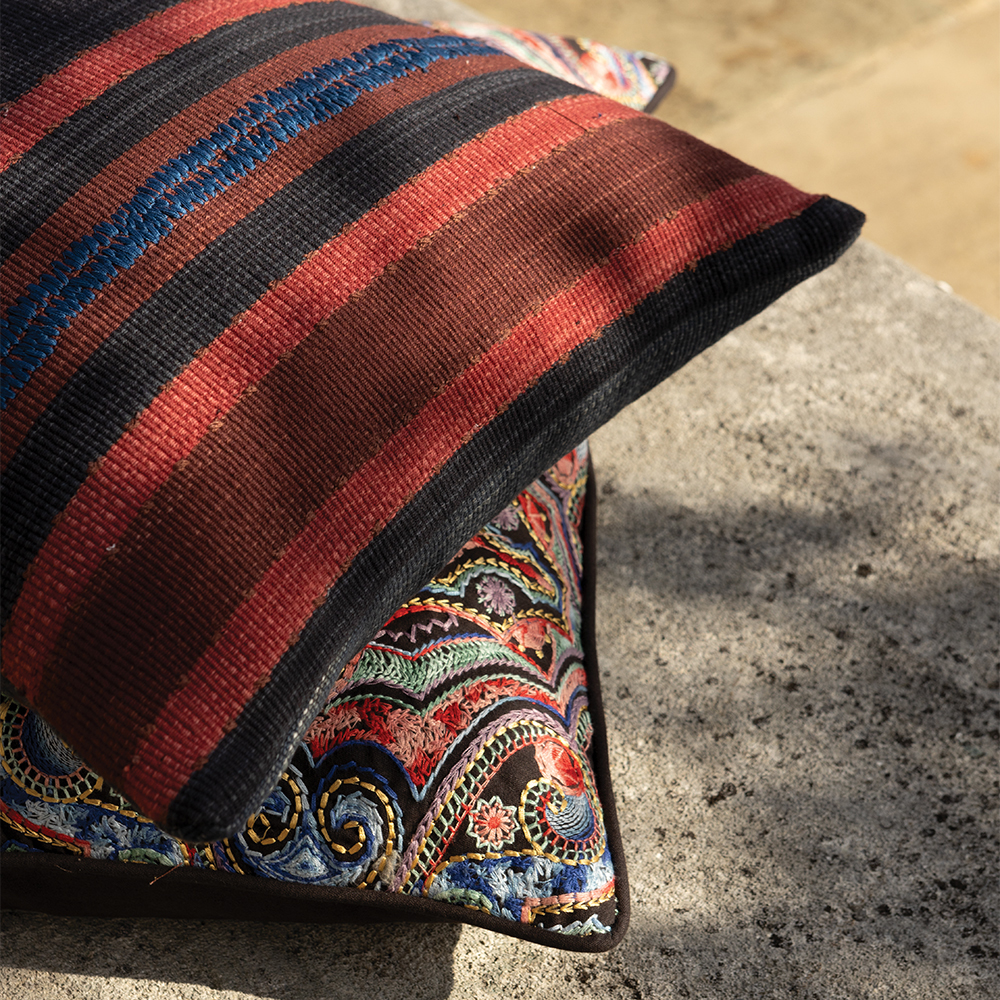 Naraya Rouge 60 × 40 kussen