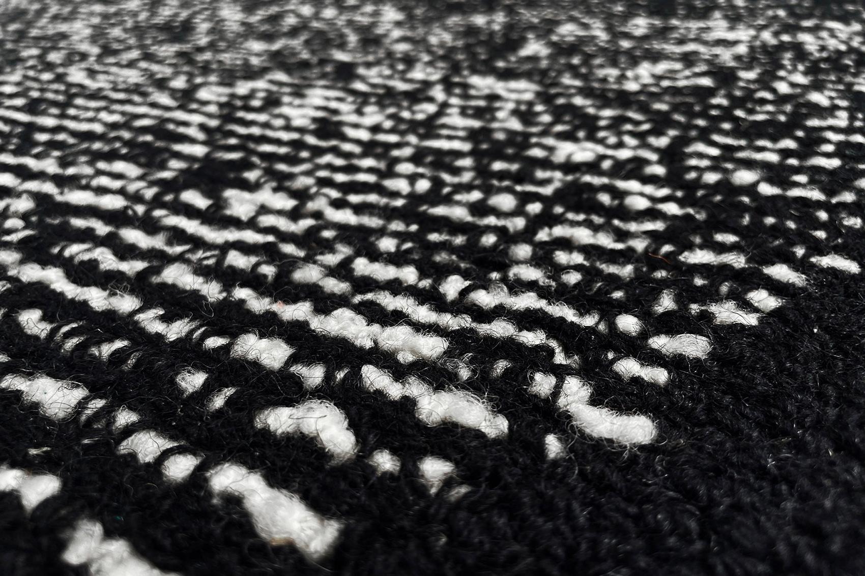 Cocoon zwart & wit tapijt | Maat: 300 × 400 cm