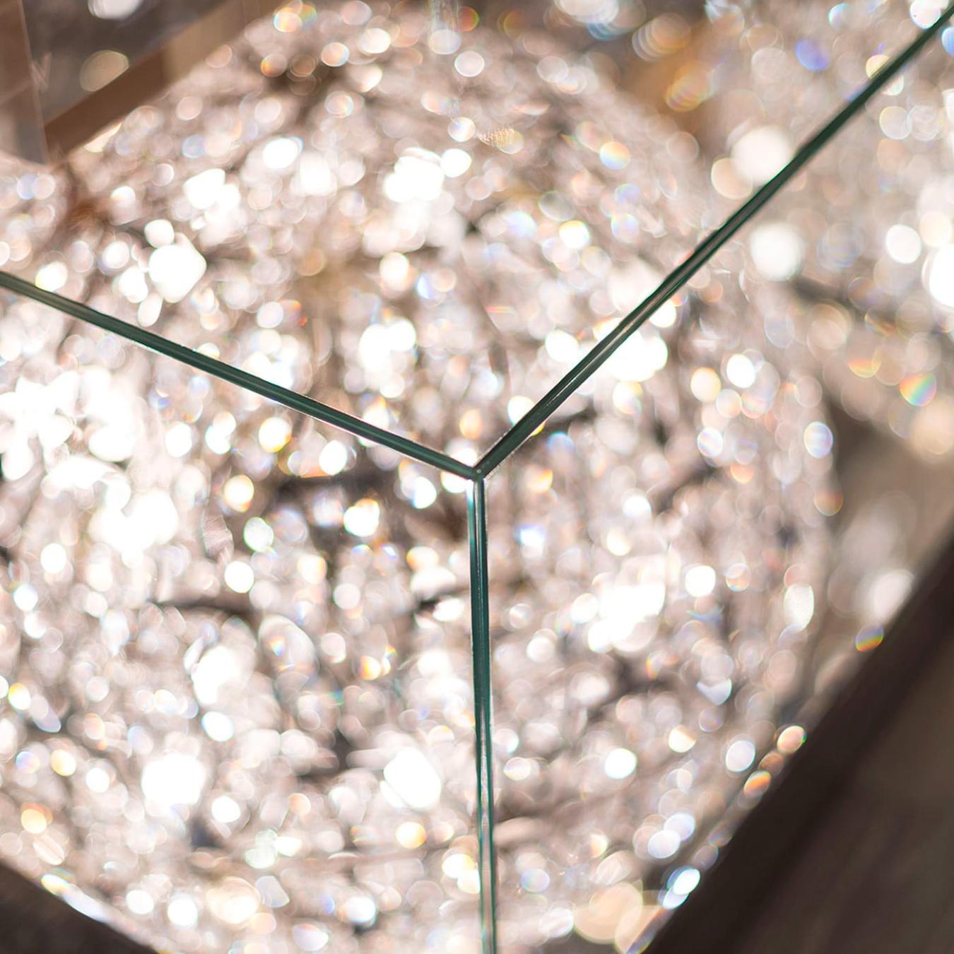 Arabesque lichtgevende bijzettafel