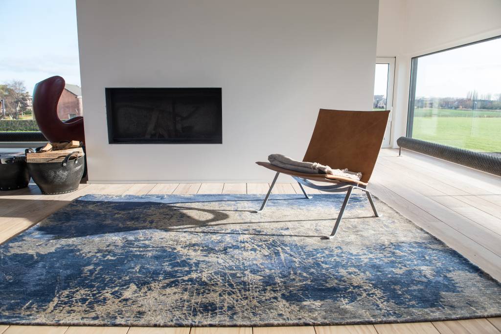 Abyss Blue tapijt | Maat: 240 × 340 cm