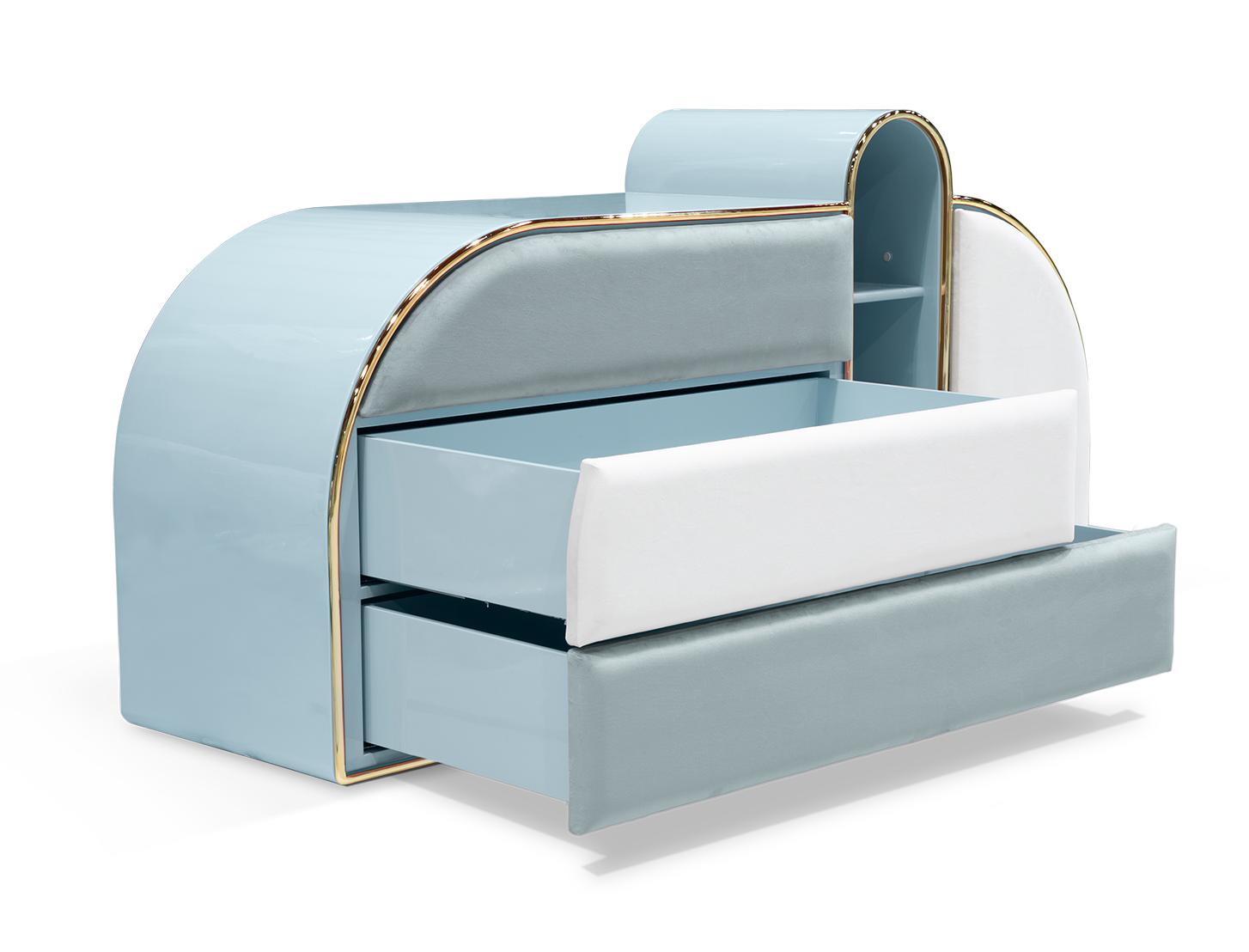 Candy Coated ladekast met drie laden