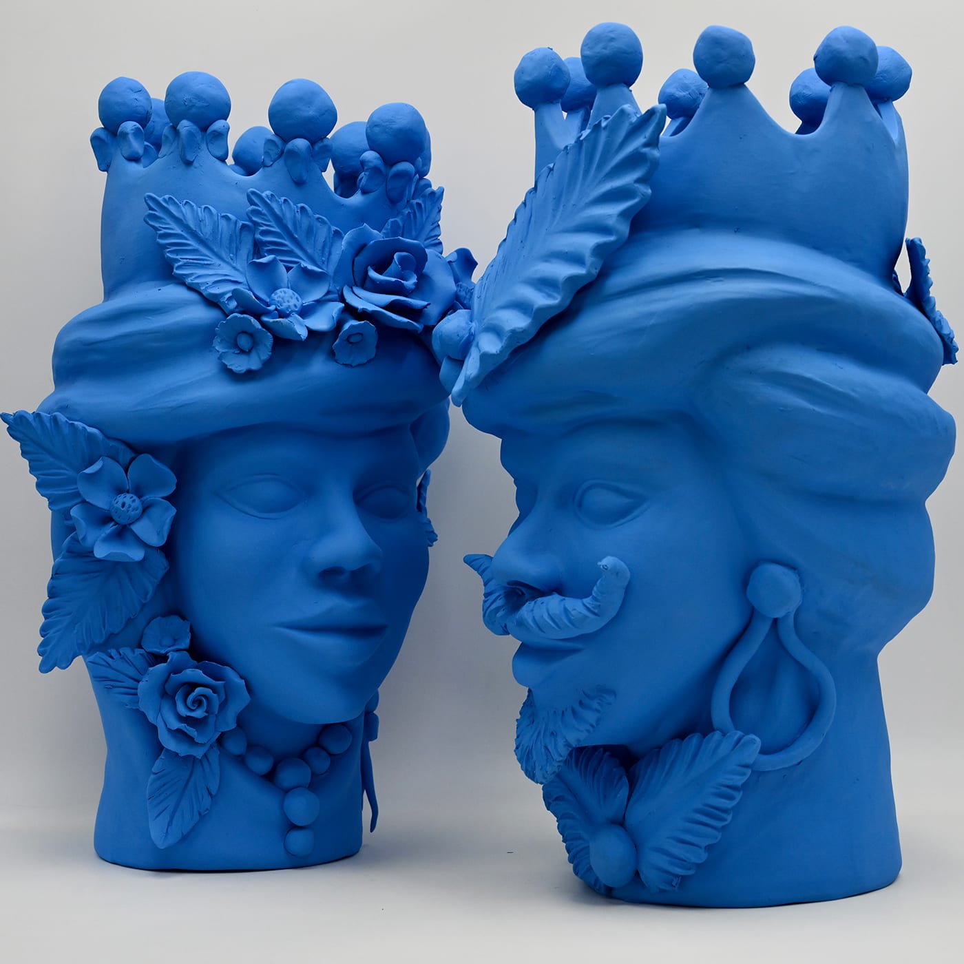 Moor's Head blauwe sculptuur