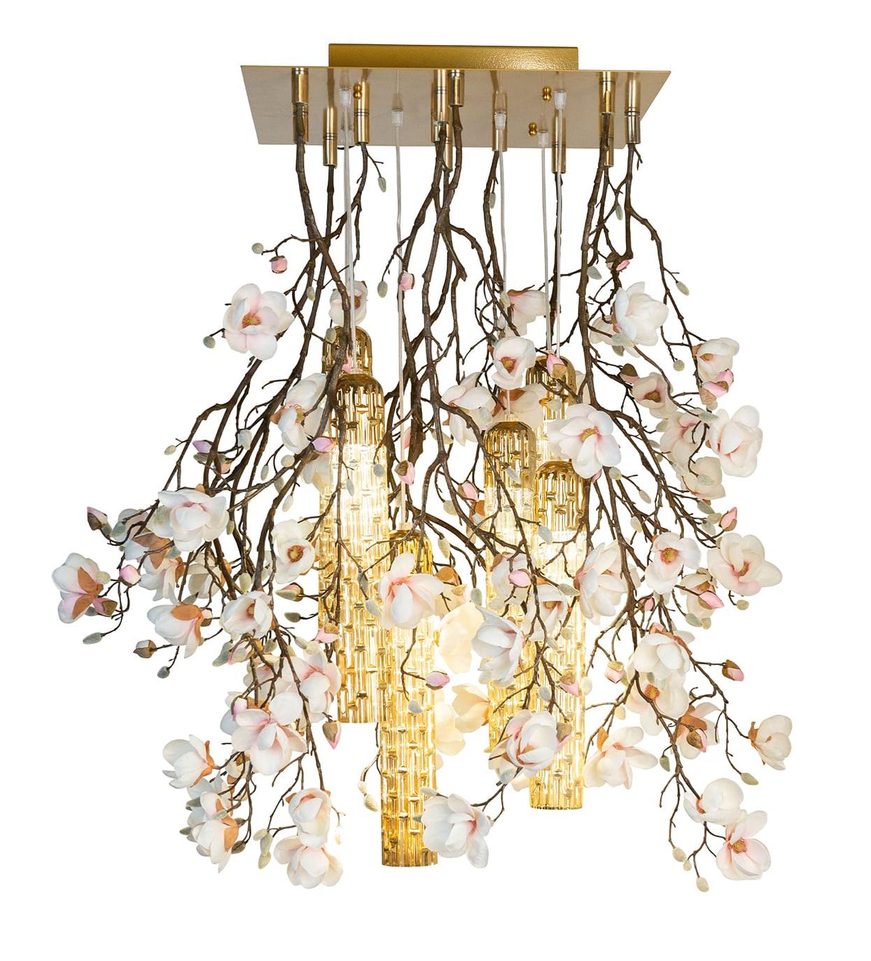 Magnolia wit-gouden kroonluchter