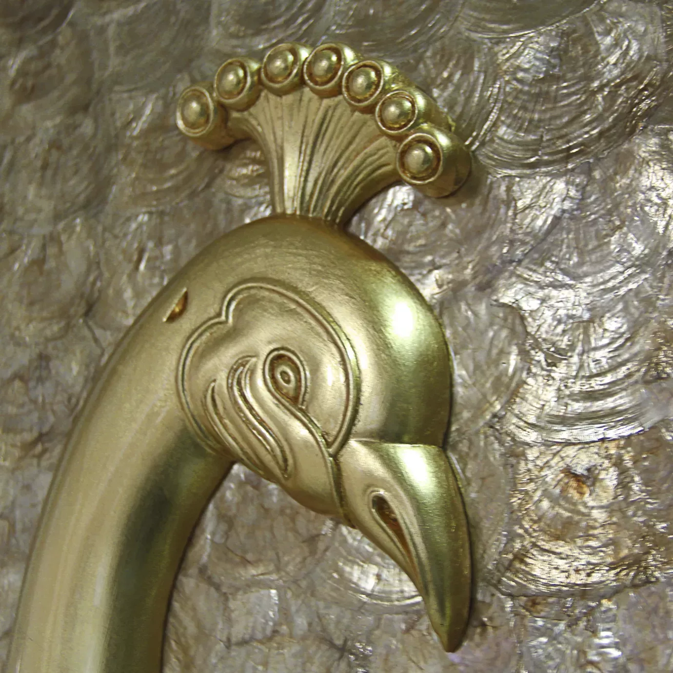 Camilia parelmoer kledingkast