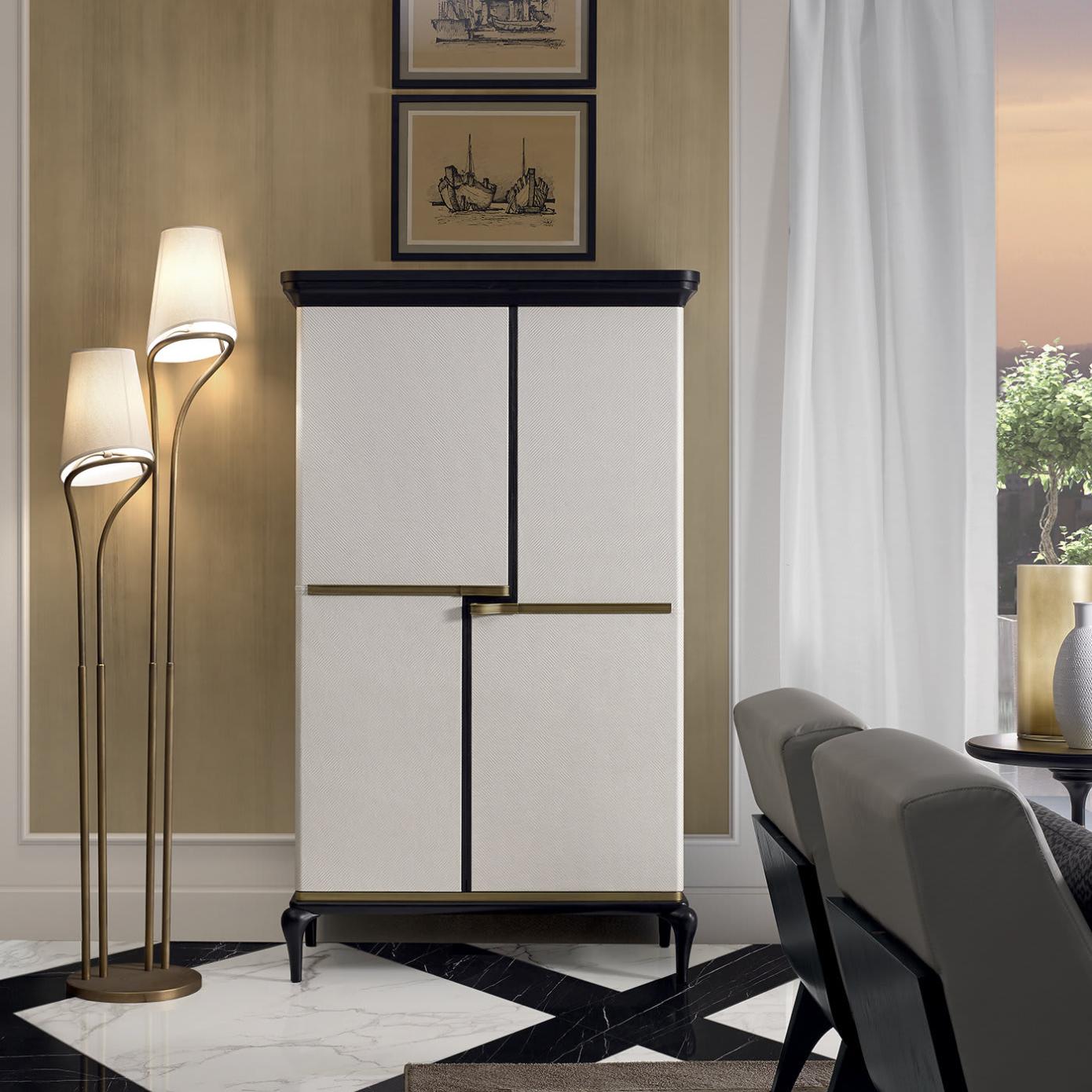 Dilan barkast gemaakt in Italië