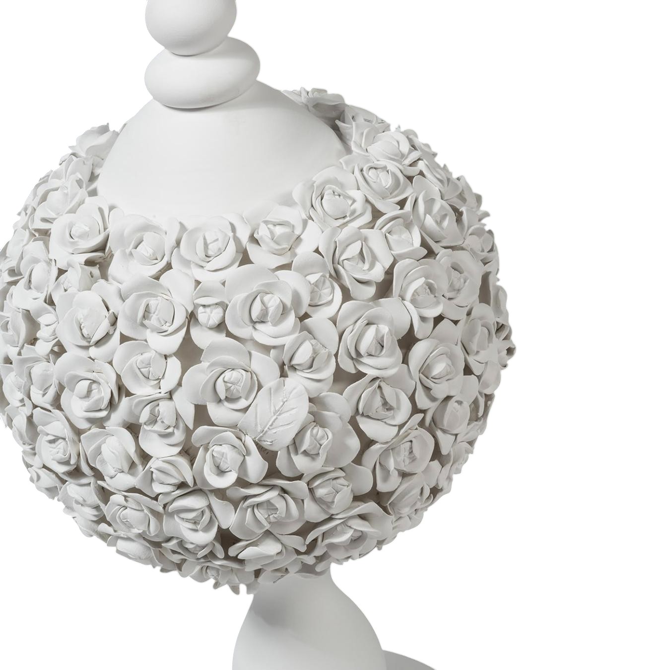 Coco Camelie sculptuur