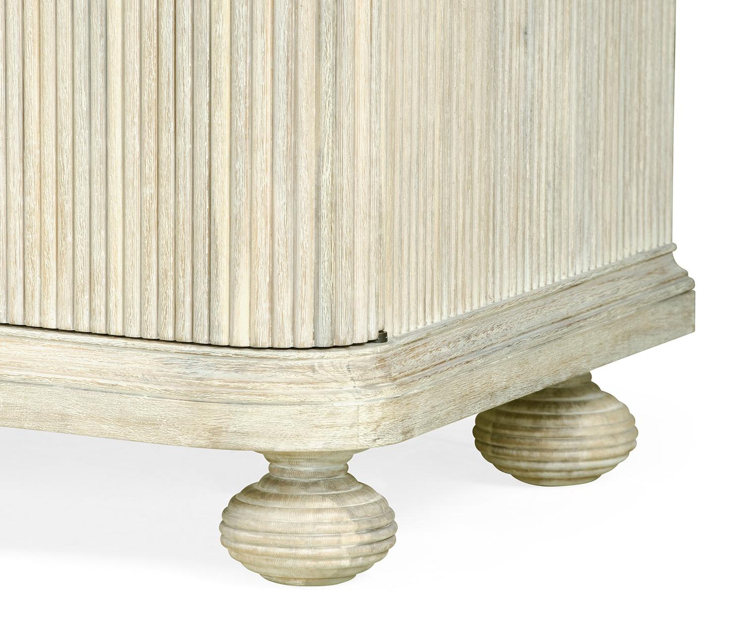 Belleville Washed Acacia kast