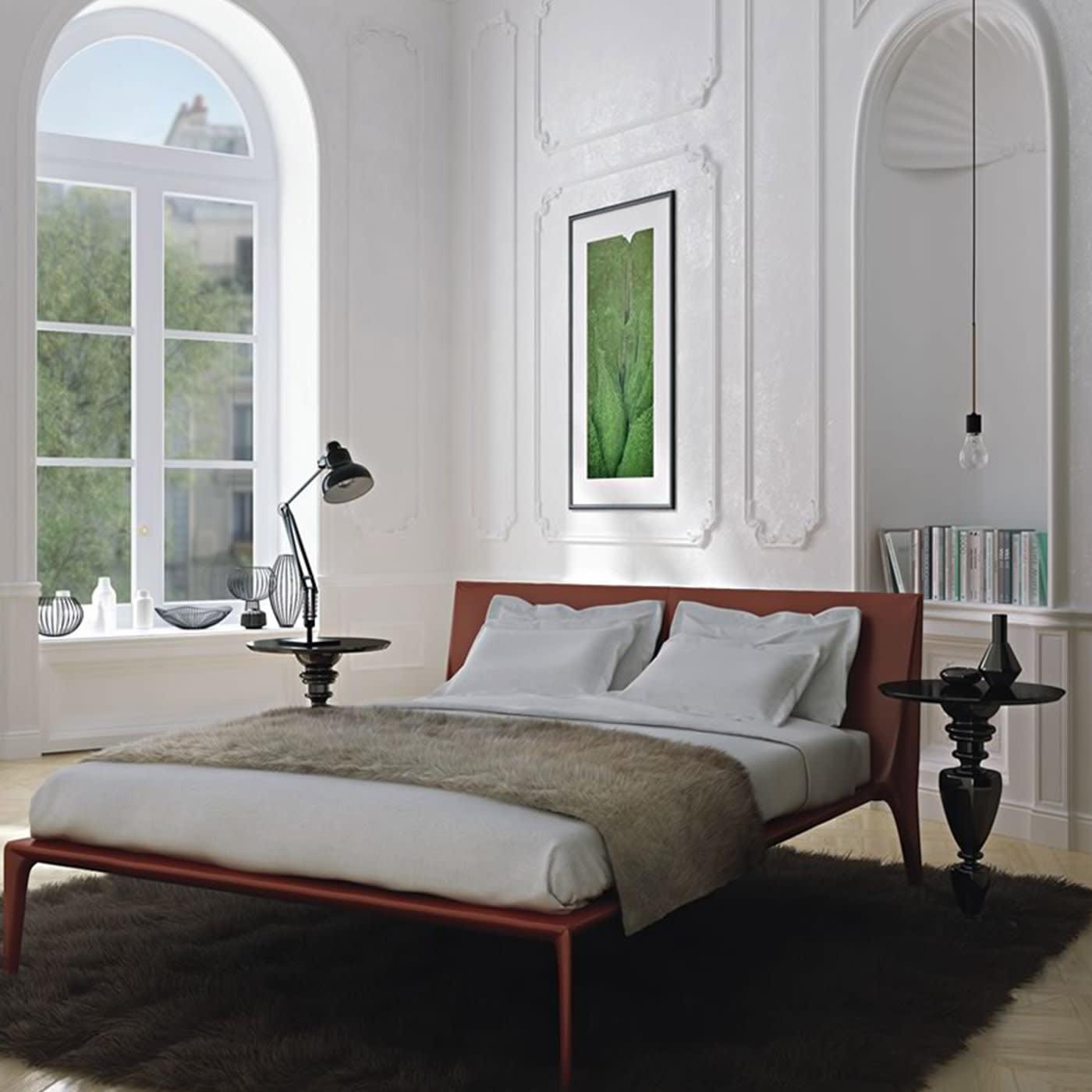 Lucrezia Italiaans leren bed