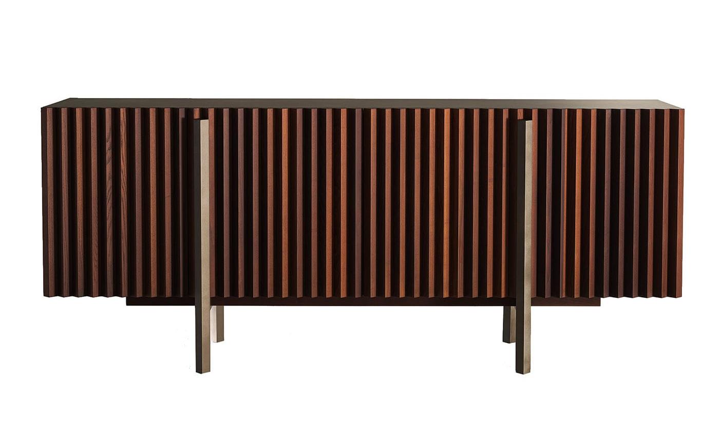Ara Dressoir
