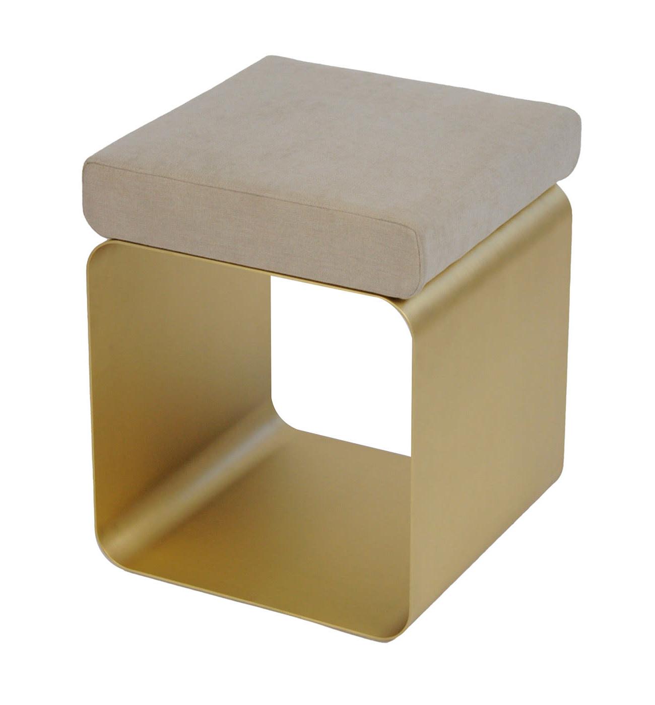 Zand kruk met metalen basis