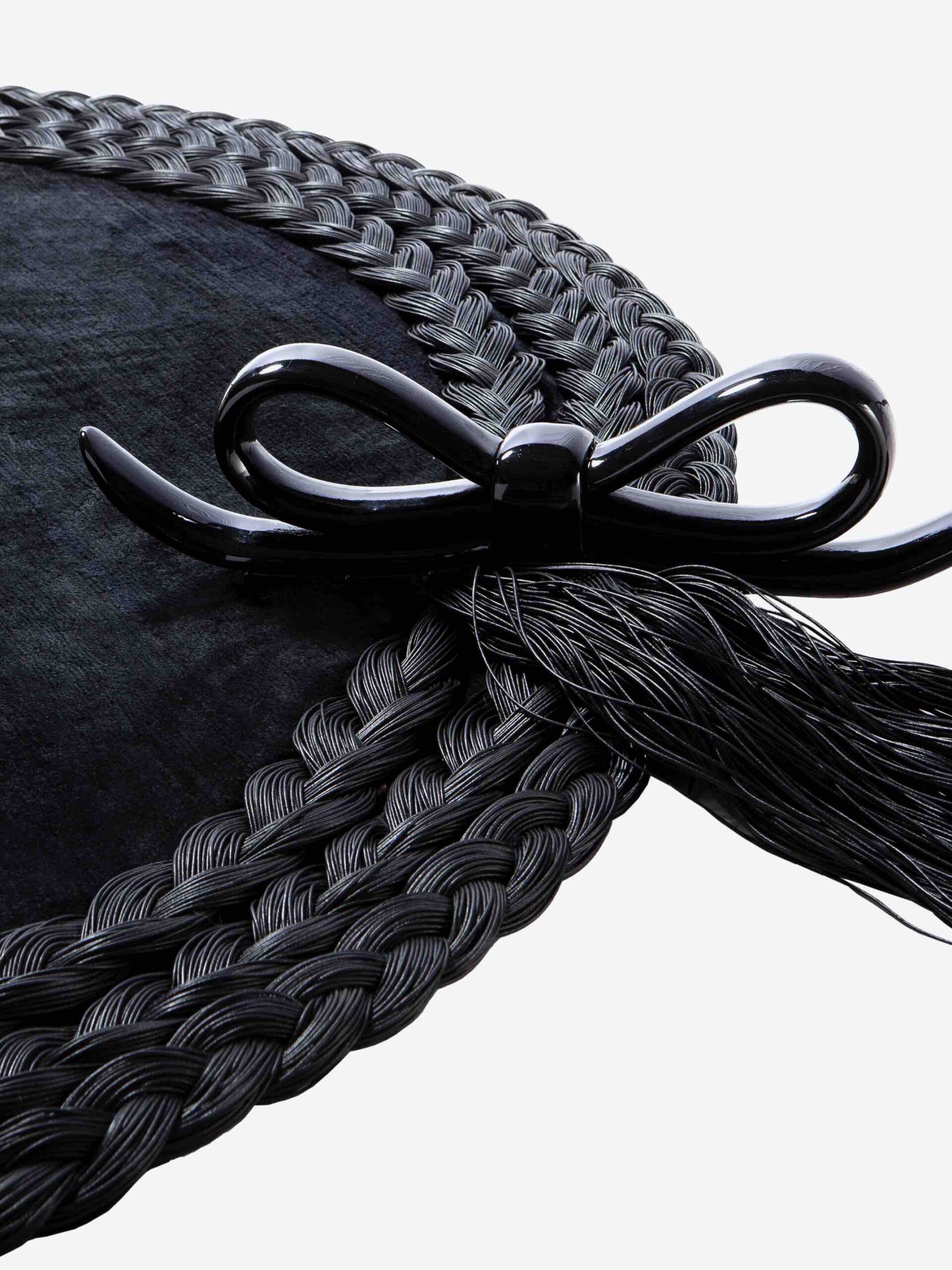Black tie carpet handgeweven vloerkleed