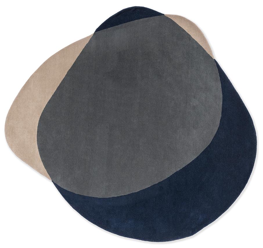Element arp blauw tapijt | Maat: 233 × 255 cm Element arp blauw tapijt | Maat: 233 × 255 cm