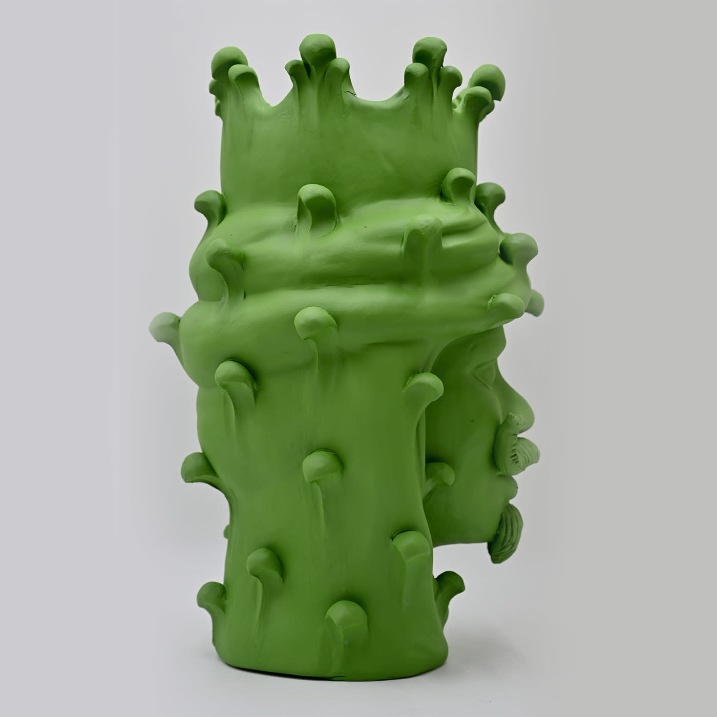 Moor's Head matgroene sculptuur