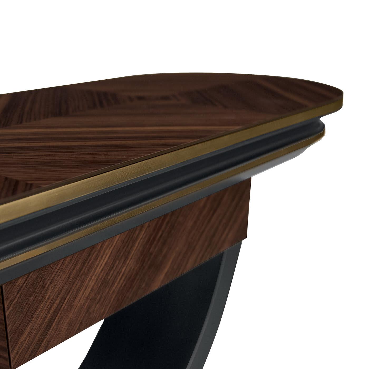 Oliver premium console