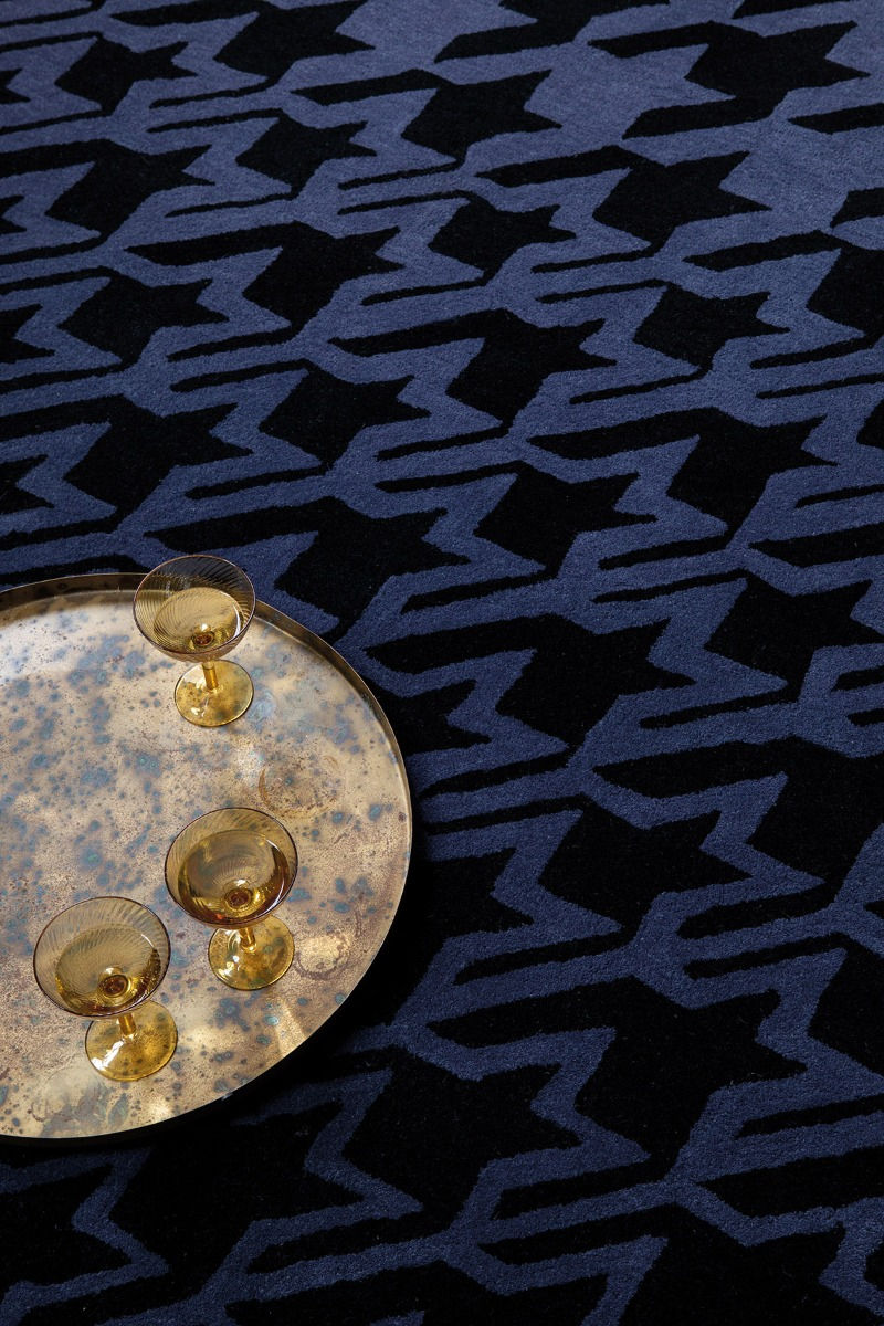 Houndstooth donkerblauw tapijt | Maat: 200 × 280 cm