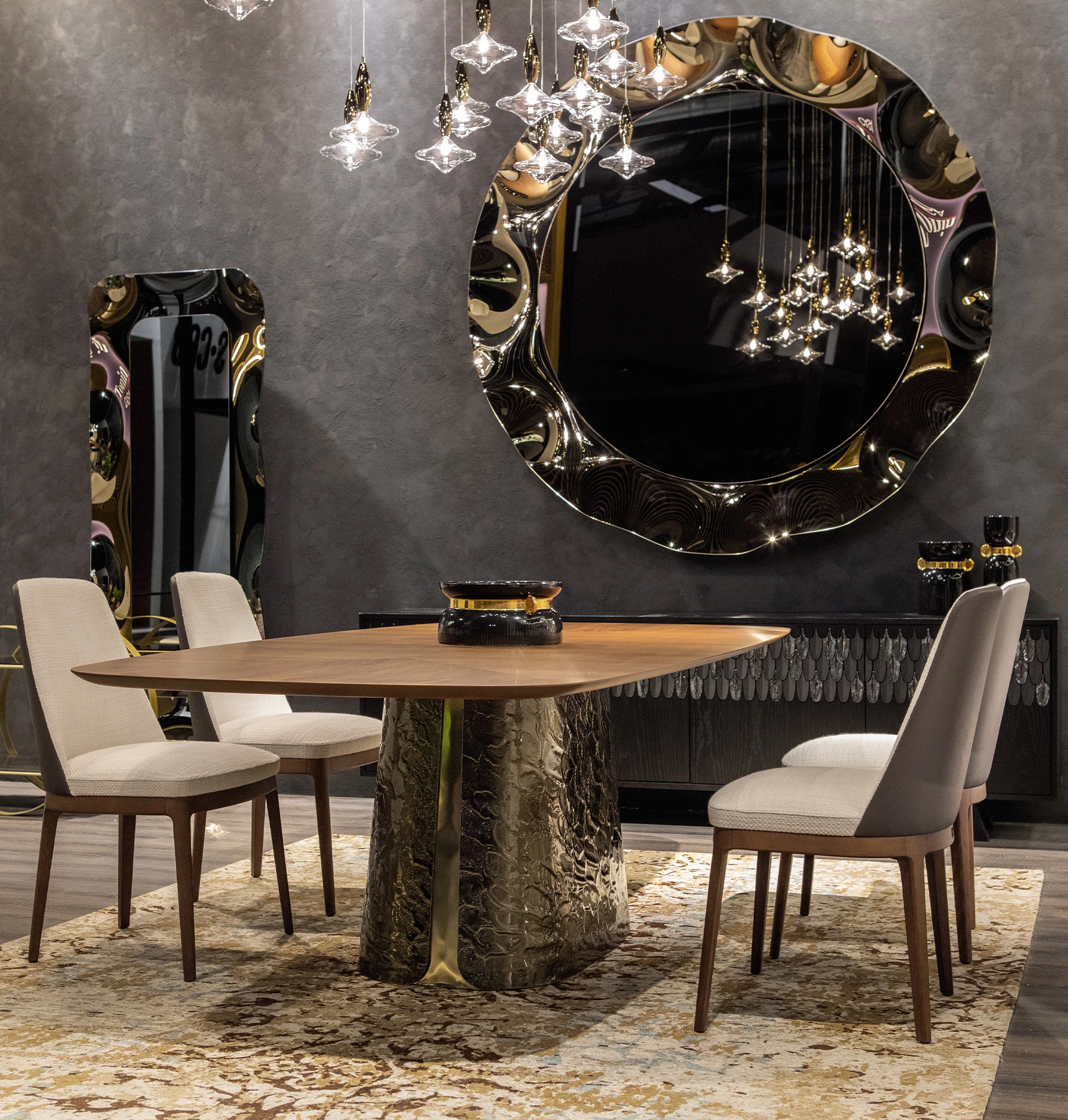 Adone eettafel