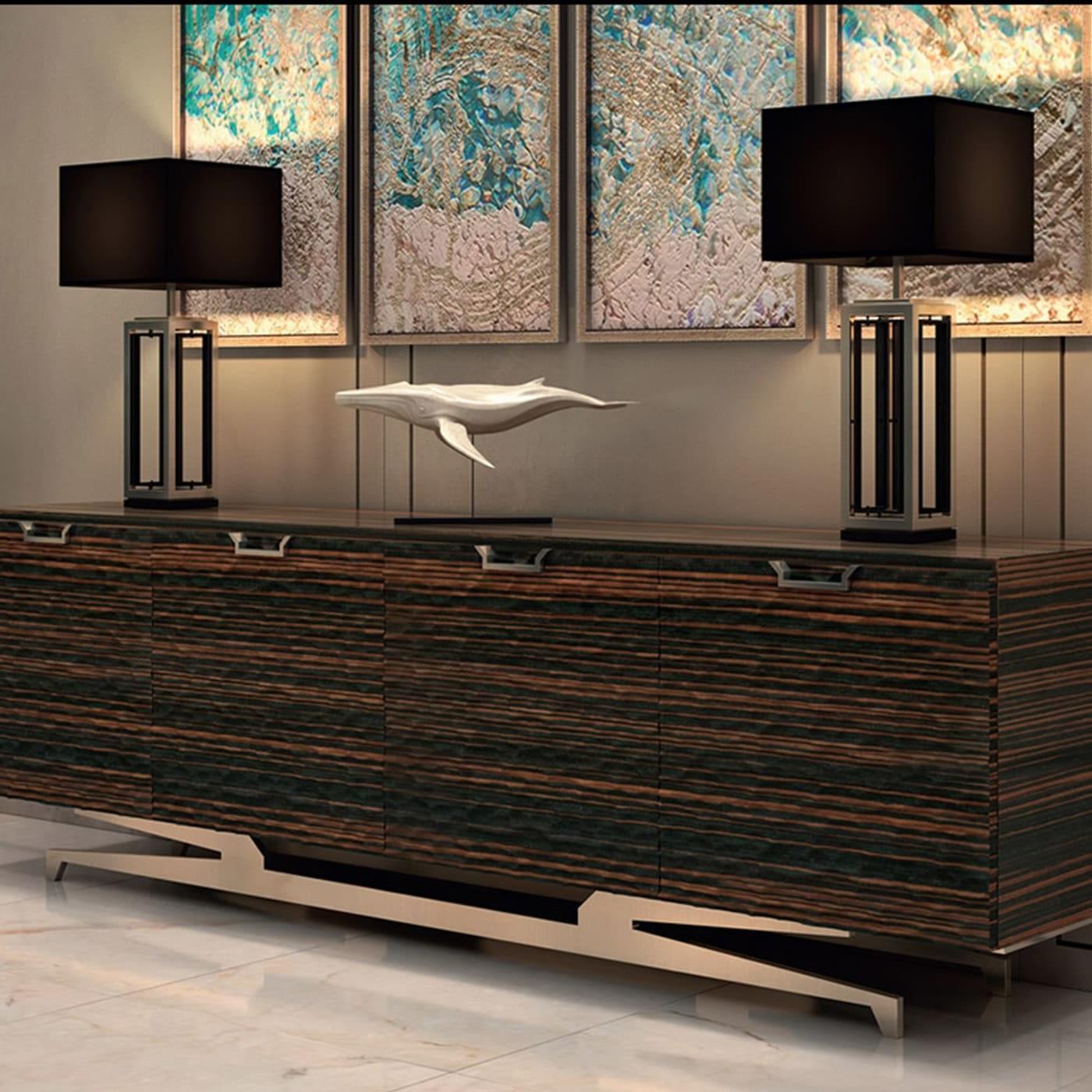 Wall Street Italiaans dressoir | Afwerking: Hoogglans fineer | Afmetingen: B 250 × D 53 × H 78 cm