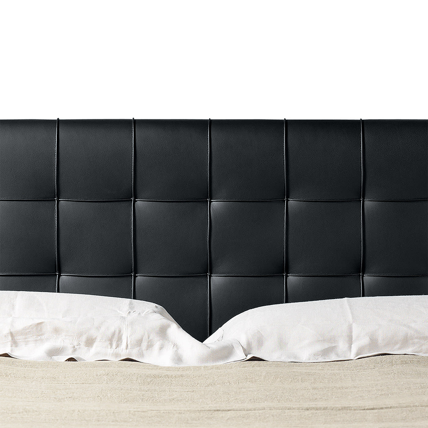 Sig.re grijs Italiaans bed | Kleur: Pelle Pandora 637