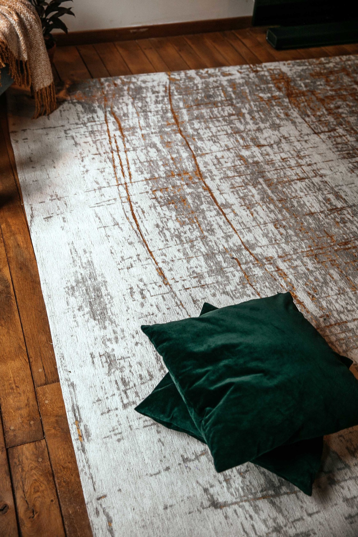 Columbus Gold tapijt | Maat: 240 × 340 cm