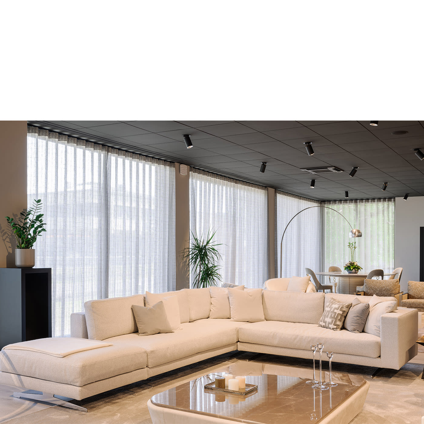 Connor Italiaanse designer bank