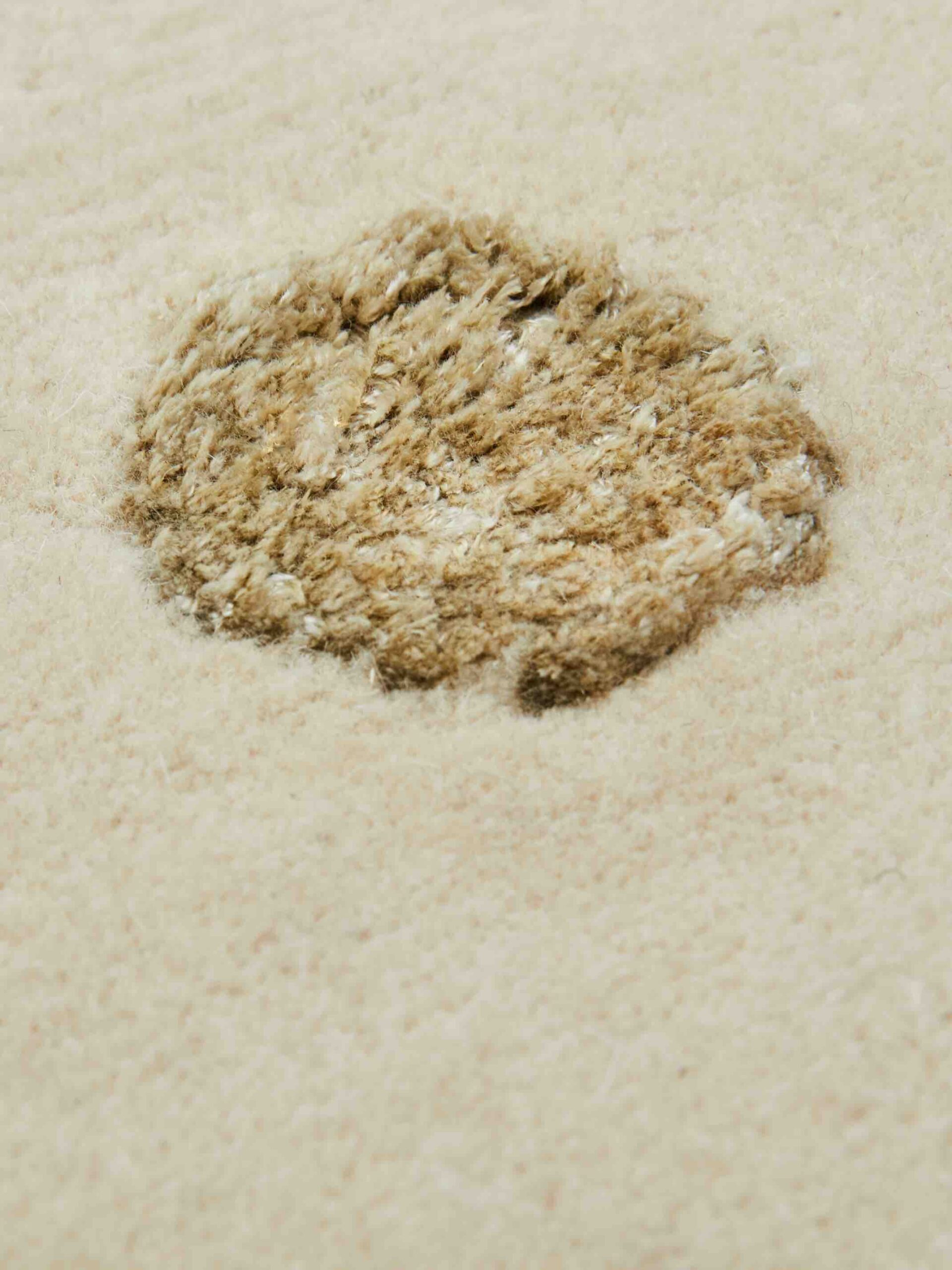 Punti beige handgeweven tapijt