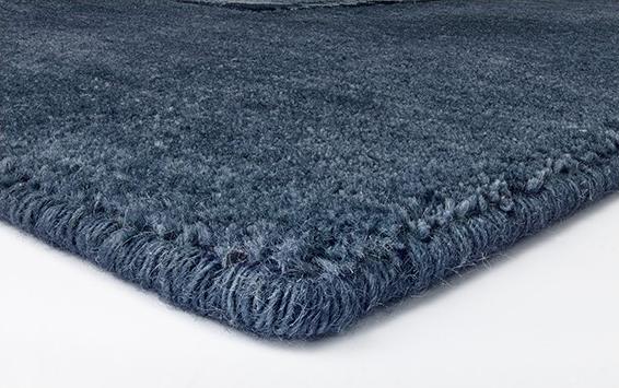 Border Powder Blue tapijt