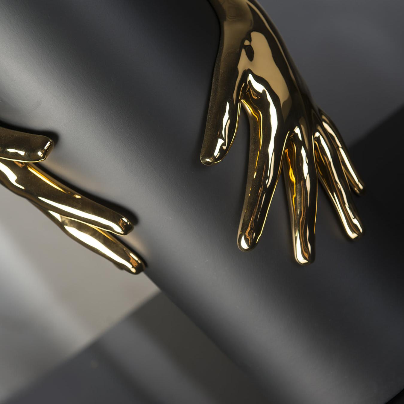 Hands vaas
