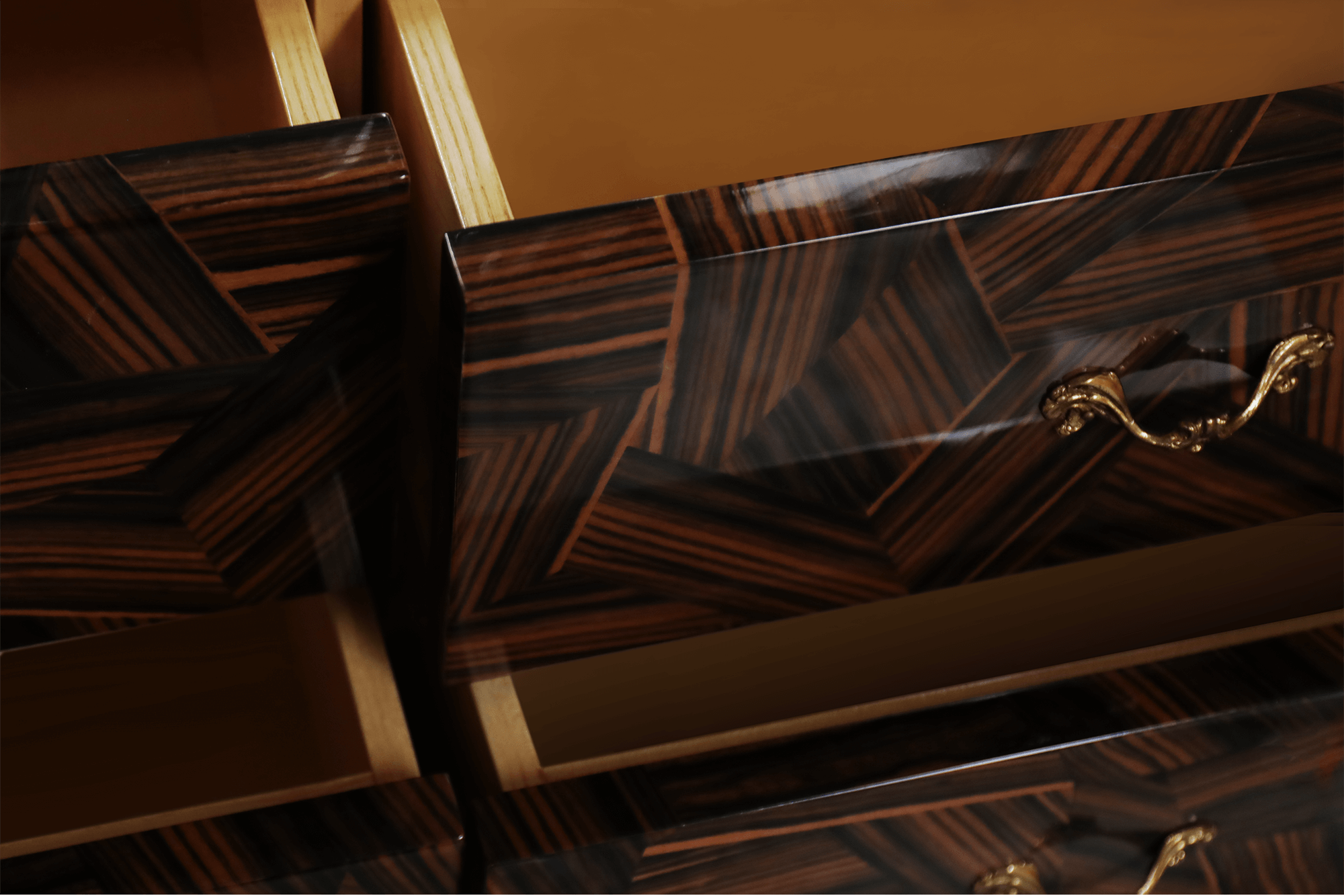 Louvre patchwork kast