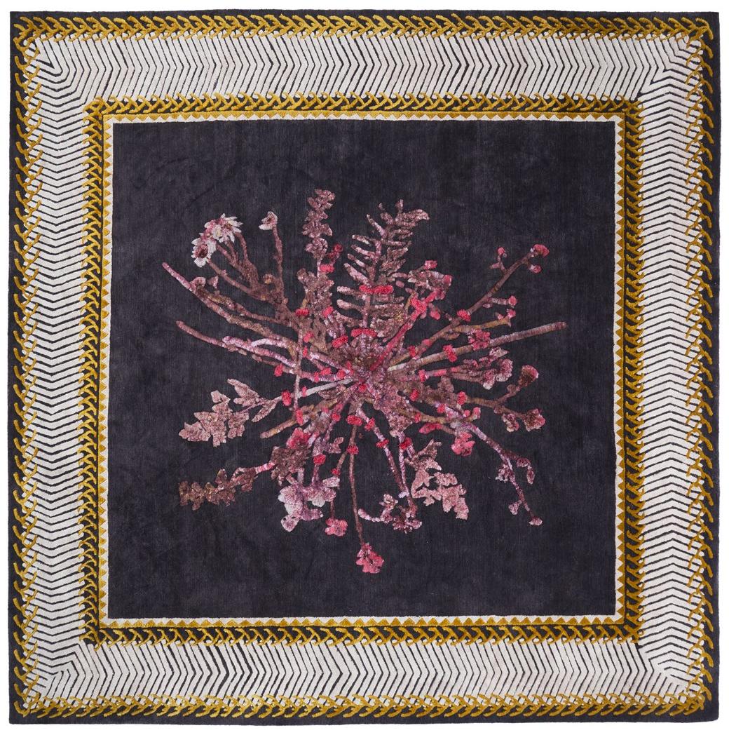 Savage Flowers luxe designer tapijt