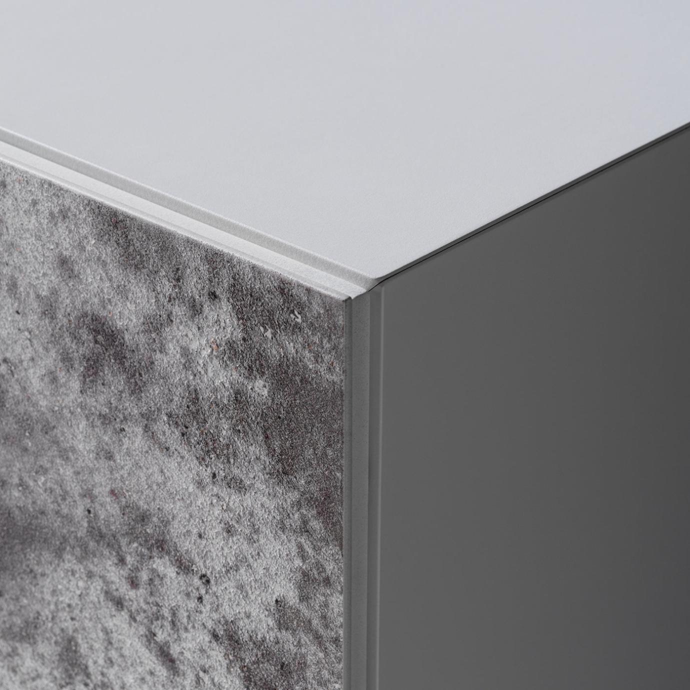 Maya Dressoir