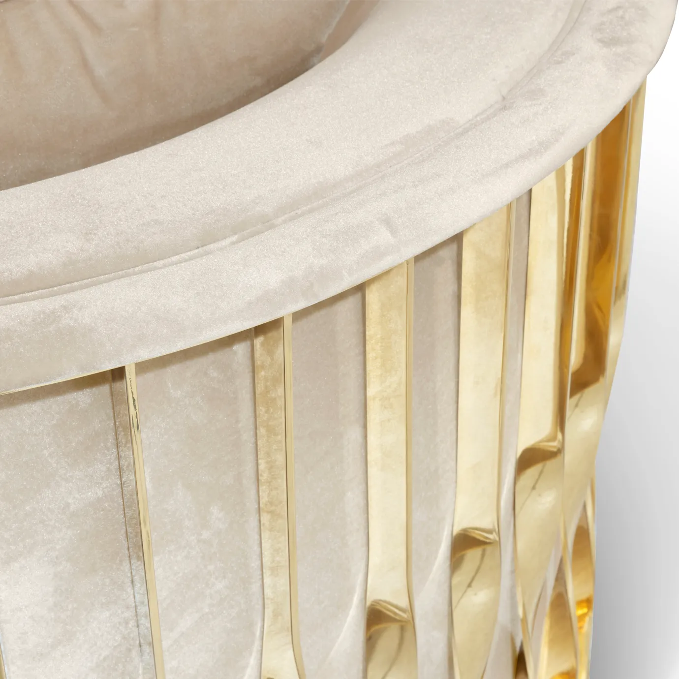 Solene fauteuil gepolijst messing