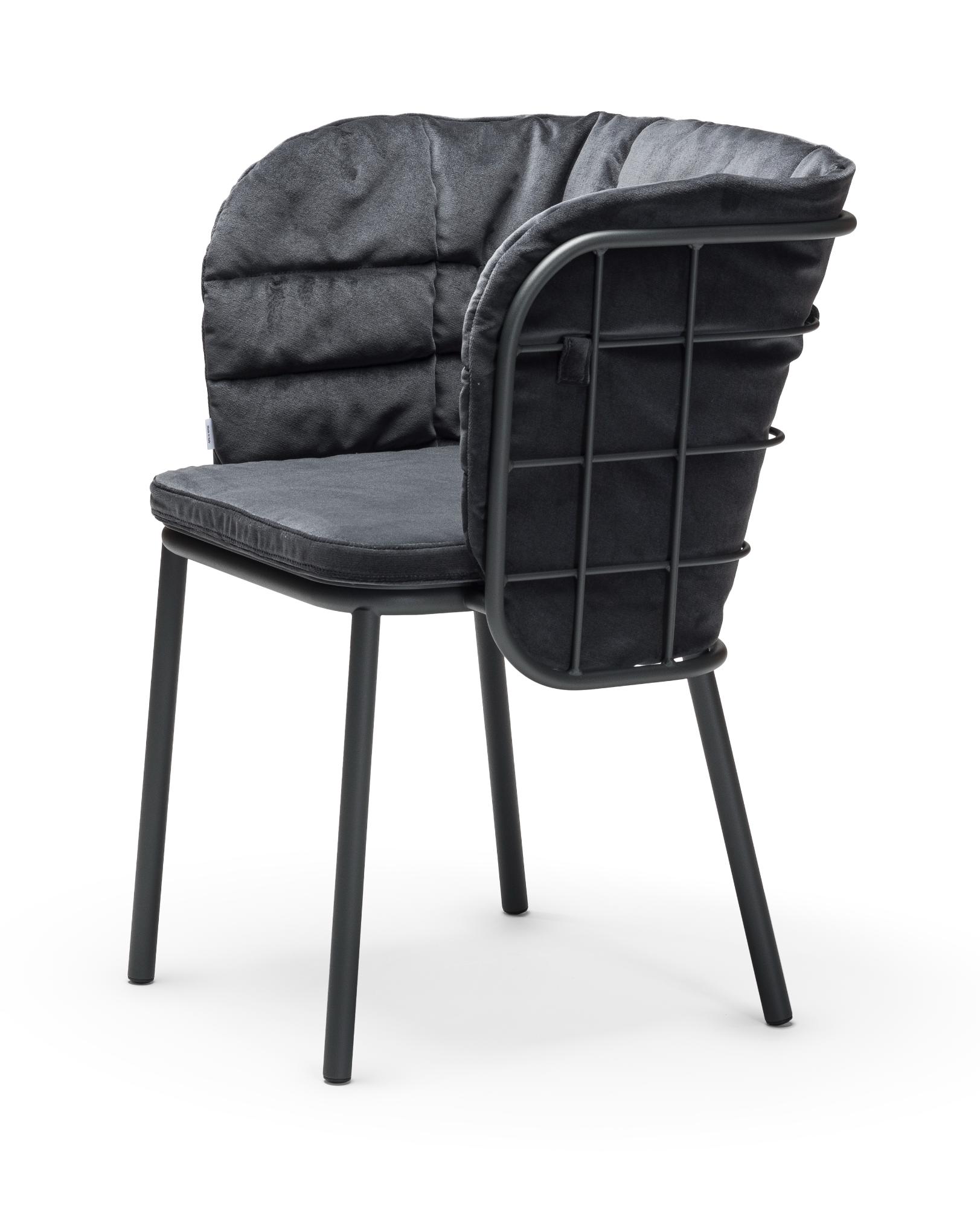 Jujube SP-B Zwarte Buitenstoel
