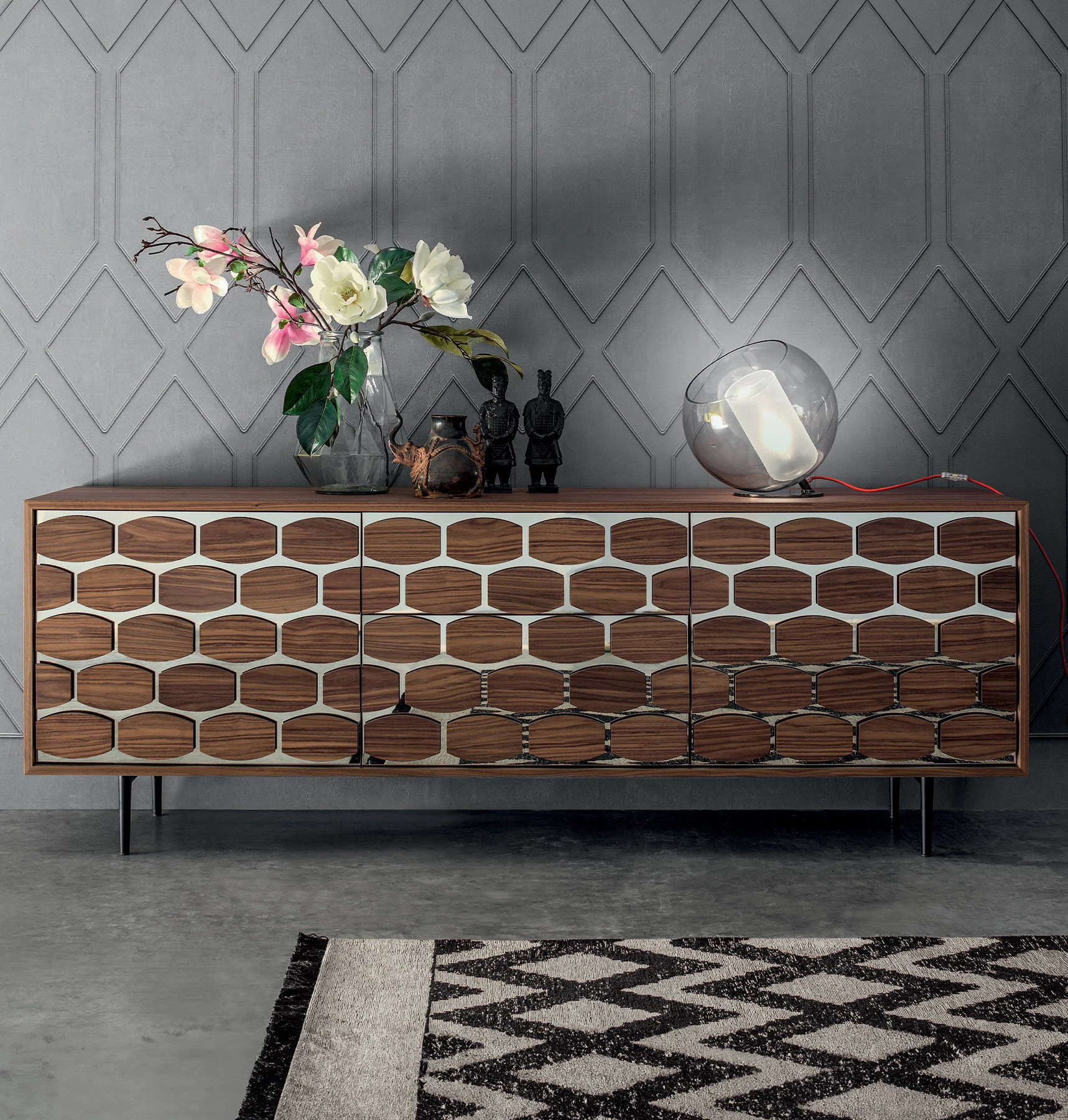 Honey dressoir