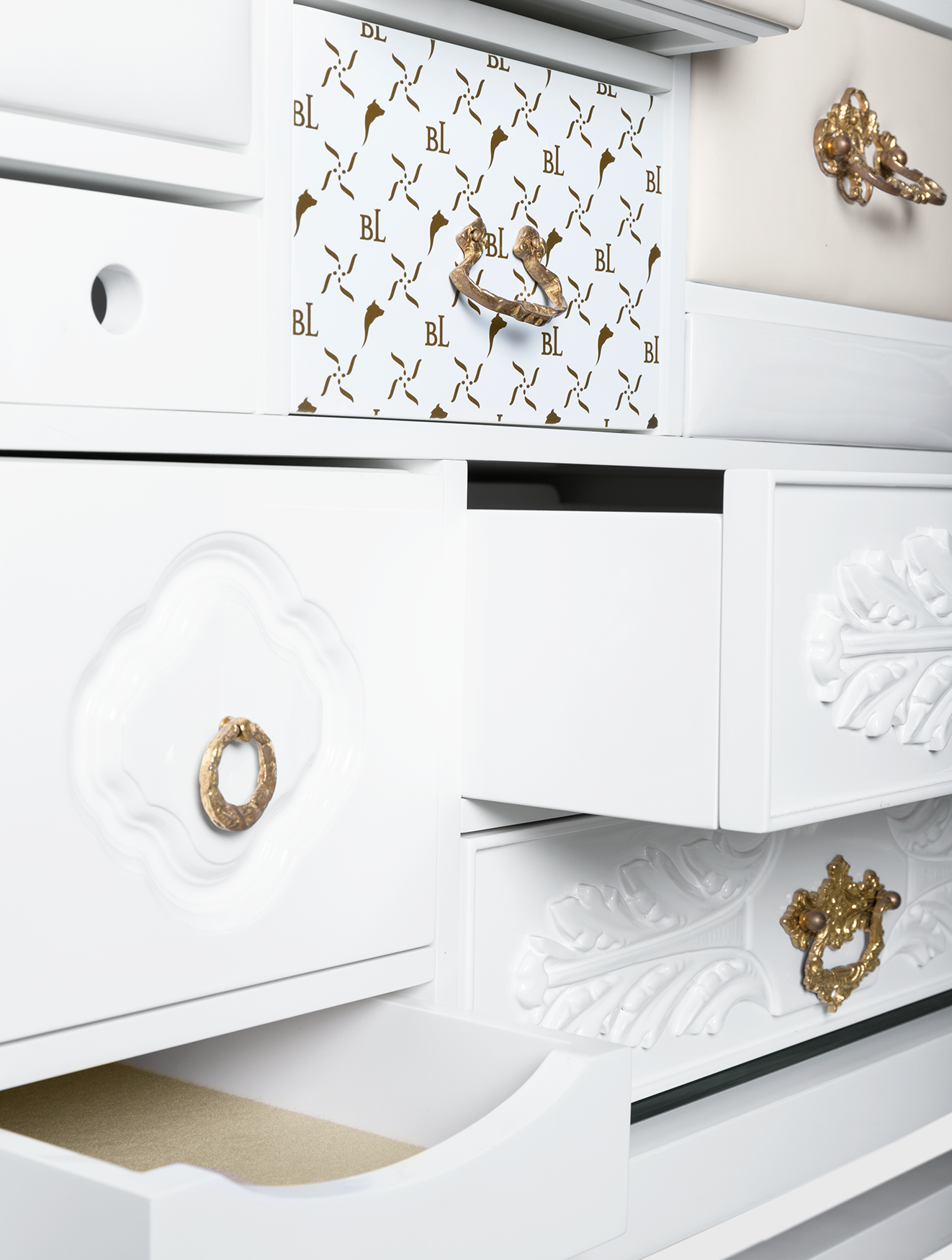 Miro wit dressoir