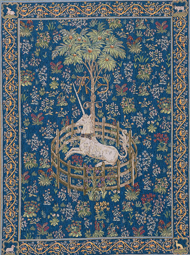 Captive Unicorn wandtapijt | Maat: 85 × 110 cm