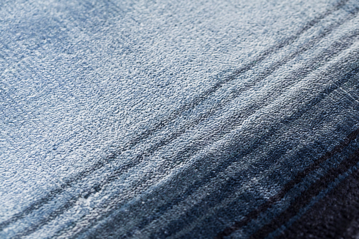 Artic handloom viscose tapijt