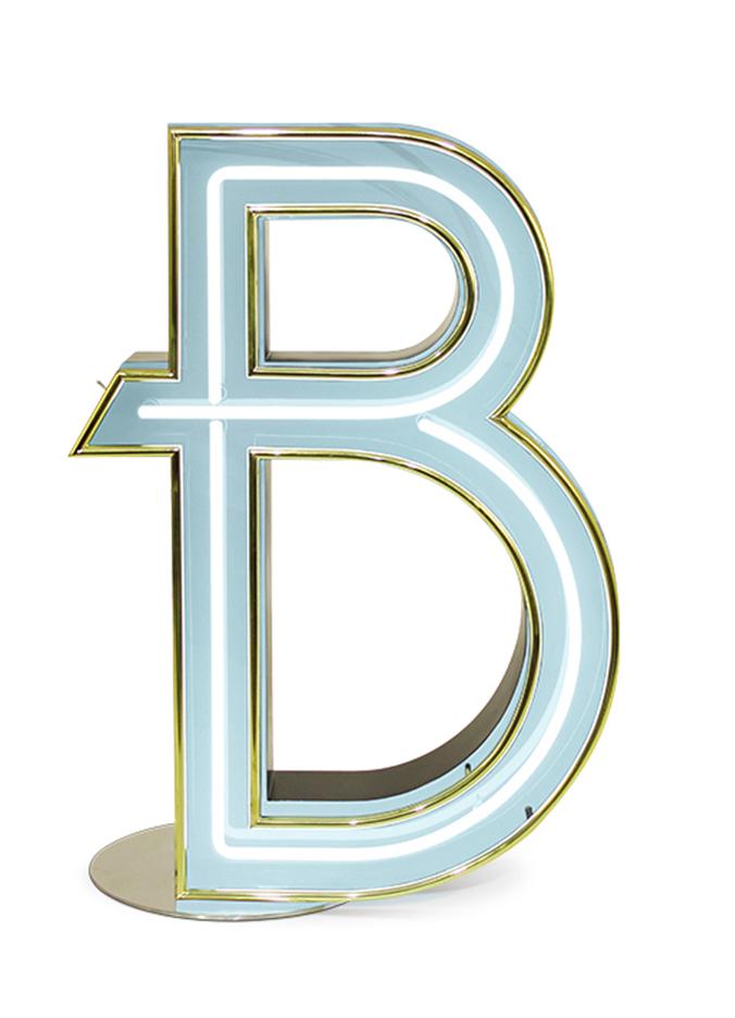 Bold Letter B lamp
