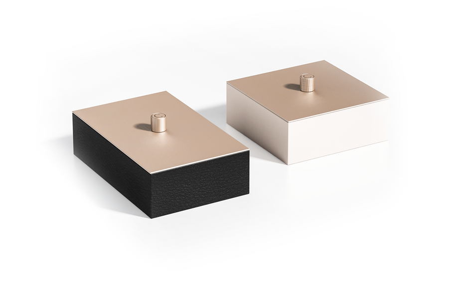 Metalen decoratieve doos | Afmetingen: B 22 × D 14 × H 8 cm Metalen decoratieve doos | Afmetingen: B 22 × D 14 × H 8 cm