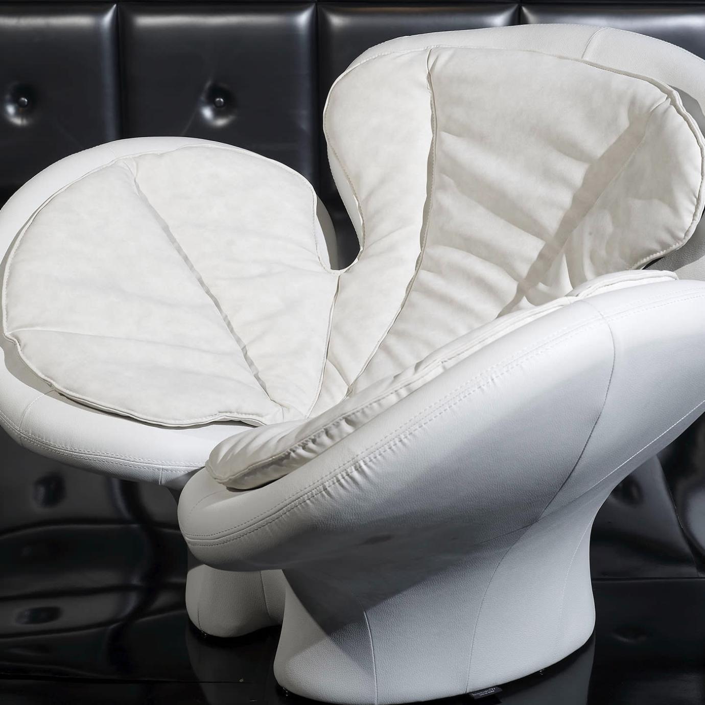 Pansé witte lounge fauteuil