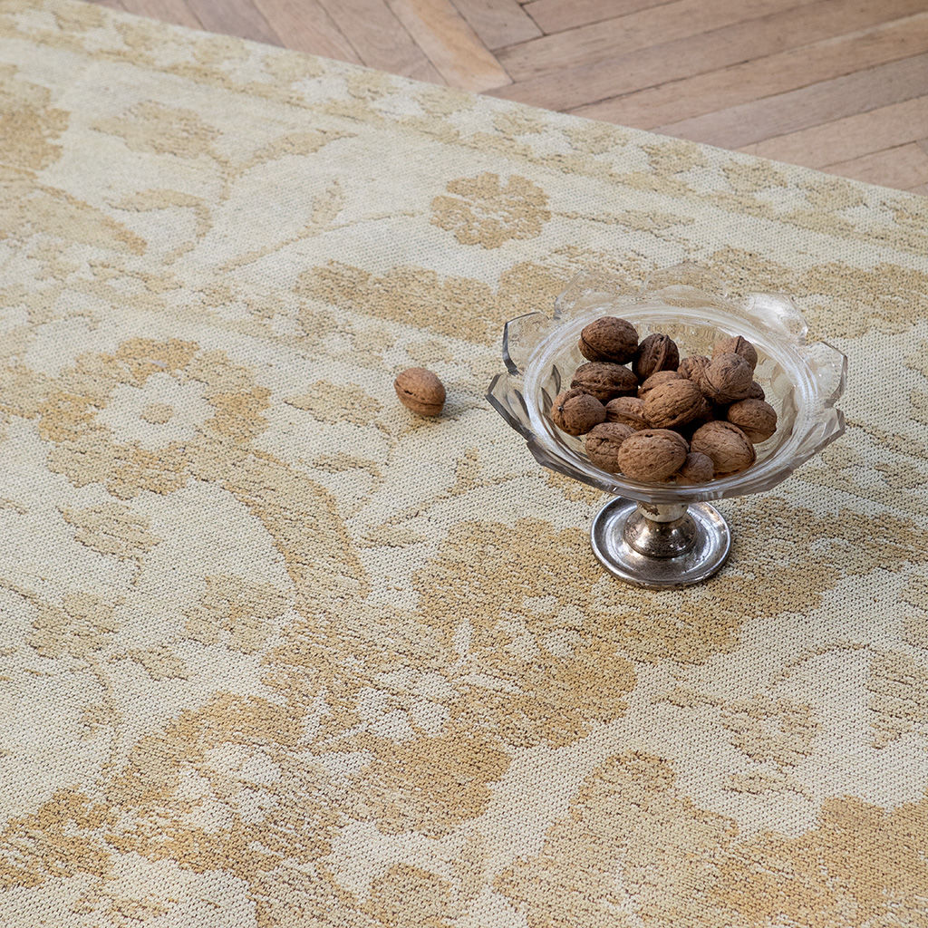 Newborough-pale goud tapijt | Maat: 200 × 280 cm