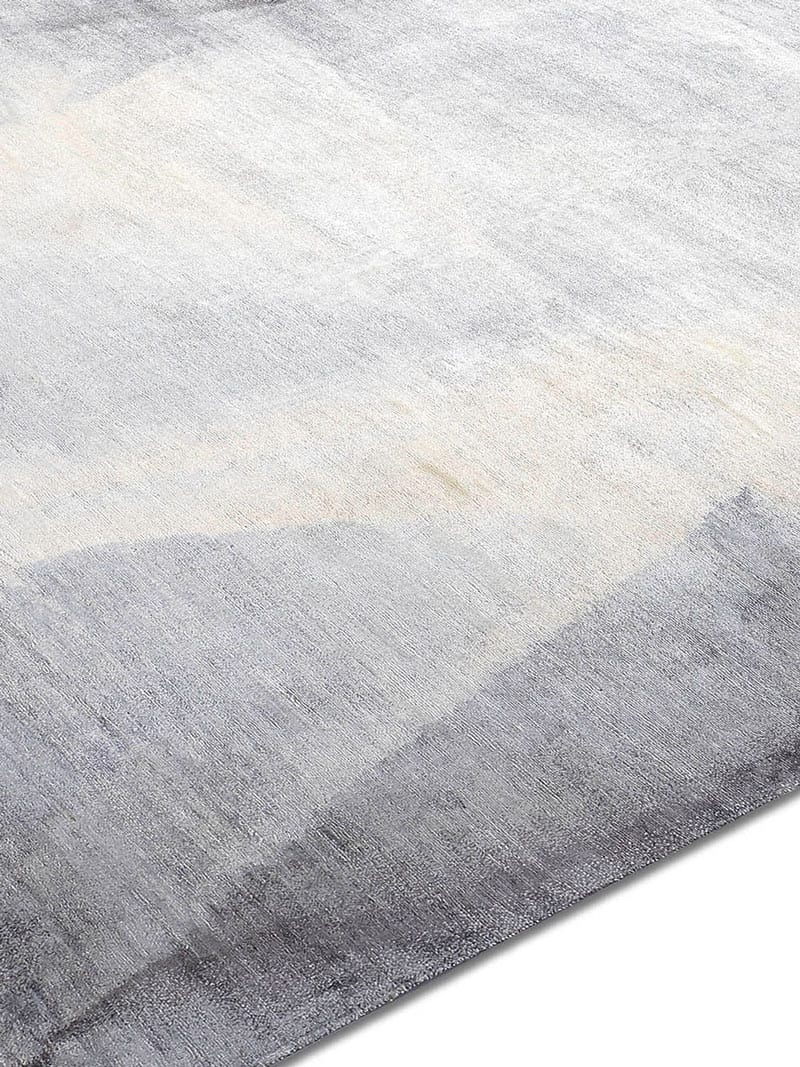 Zilver handgeknoopt tapijt