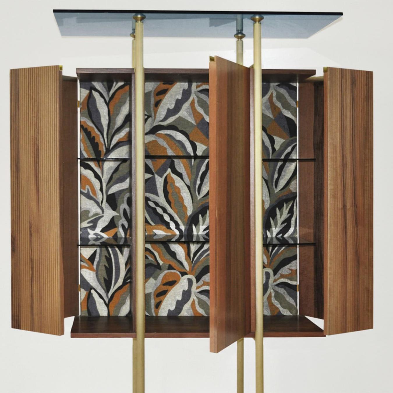 Minimalistische houten kast