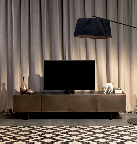 Coated tv-meubel