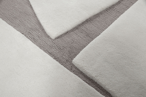 Gevormd grijs tapijt