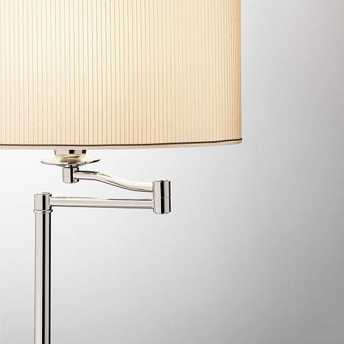 Metalen Staande Lamp met Cilindrische Kap