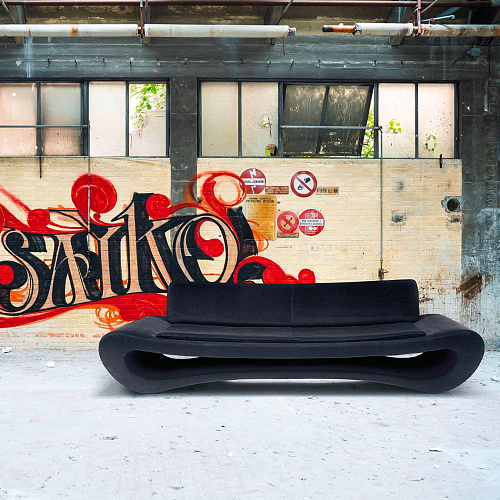 New Lips zwarte bank