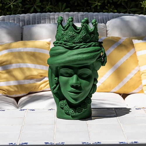 Moor's Head groene sculptuur