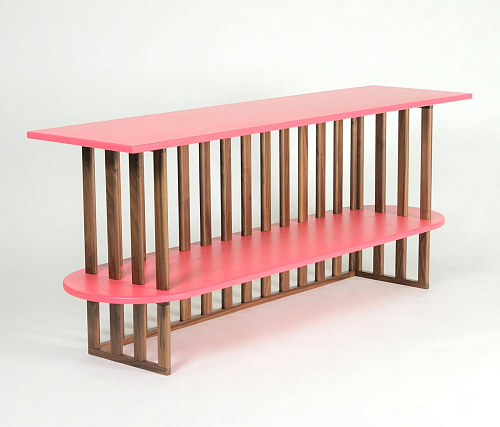 Roze twee-niveau consoletafel