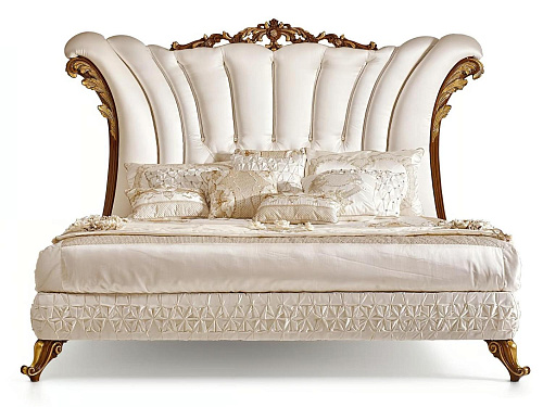 Dolcevita Italiaans bed met hoofdbord