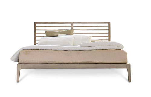 Essentia Italiaans bed